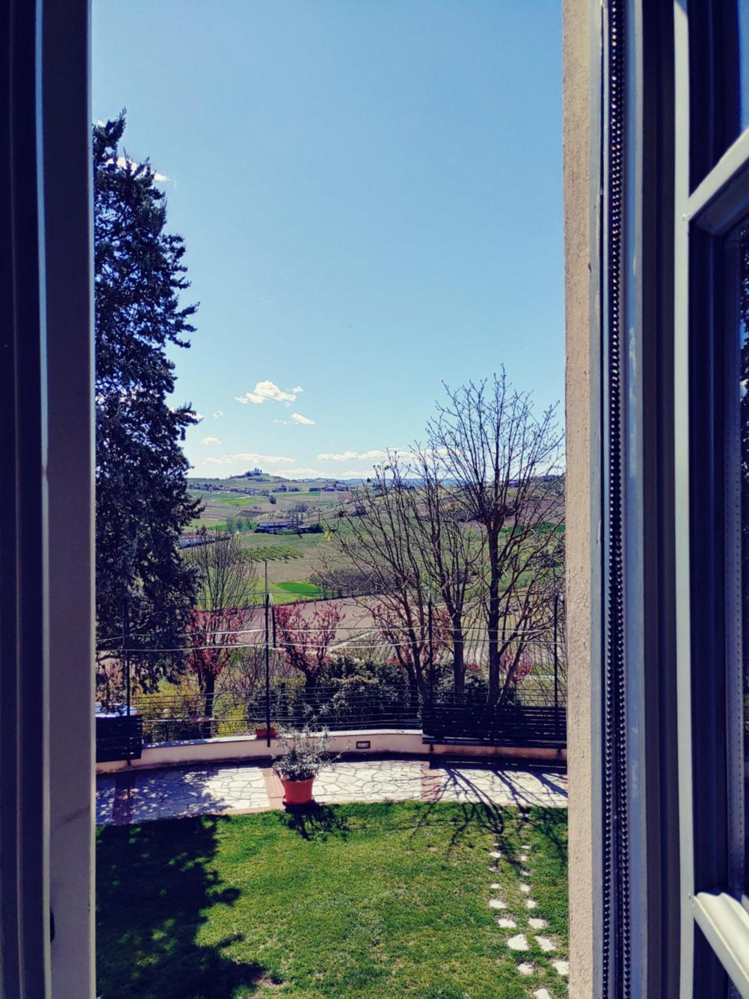 Locanda Del Boscogrande Montegrosso dʼAsti الغرفة الصورة