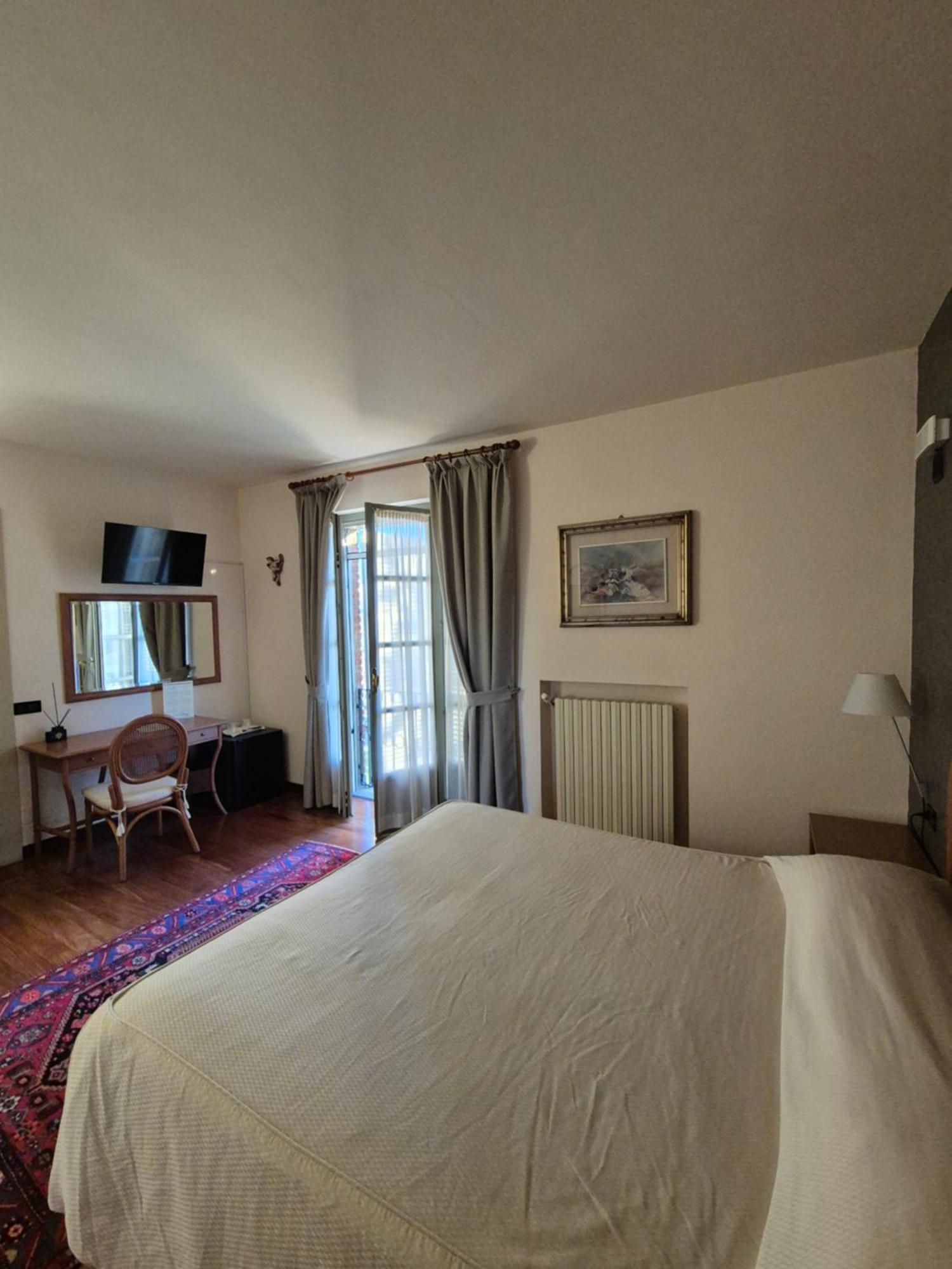 Locanda Del Boscogrande Montegrosso dʼAsti المظهر الخارجي الصورة