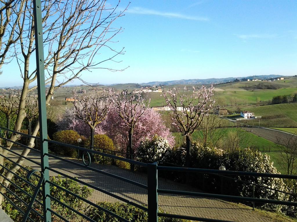 Locanda Del Boscogrande Montegrosso dʼAsti المظهر الخارجي الصورة