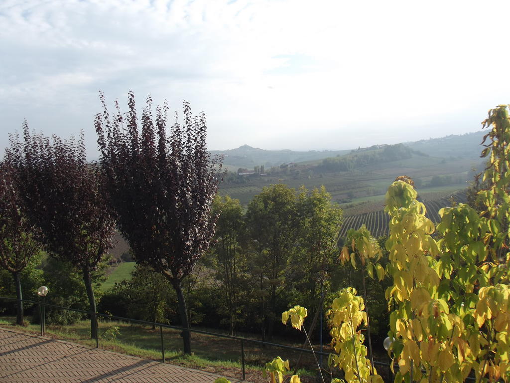 Locanda Del Boscogrande Montegrosso dʼAsti المظهر الخارجي الصورة