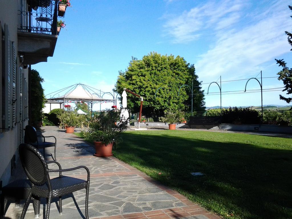 Locanda Del Boscogrande Montegrosso dʼAsti المظهر الخارجي الصورة