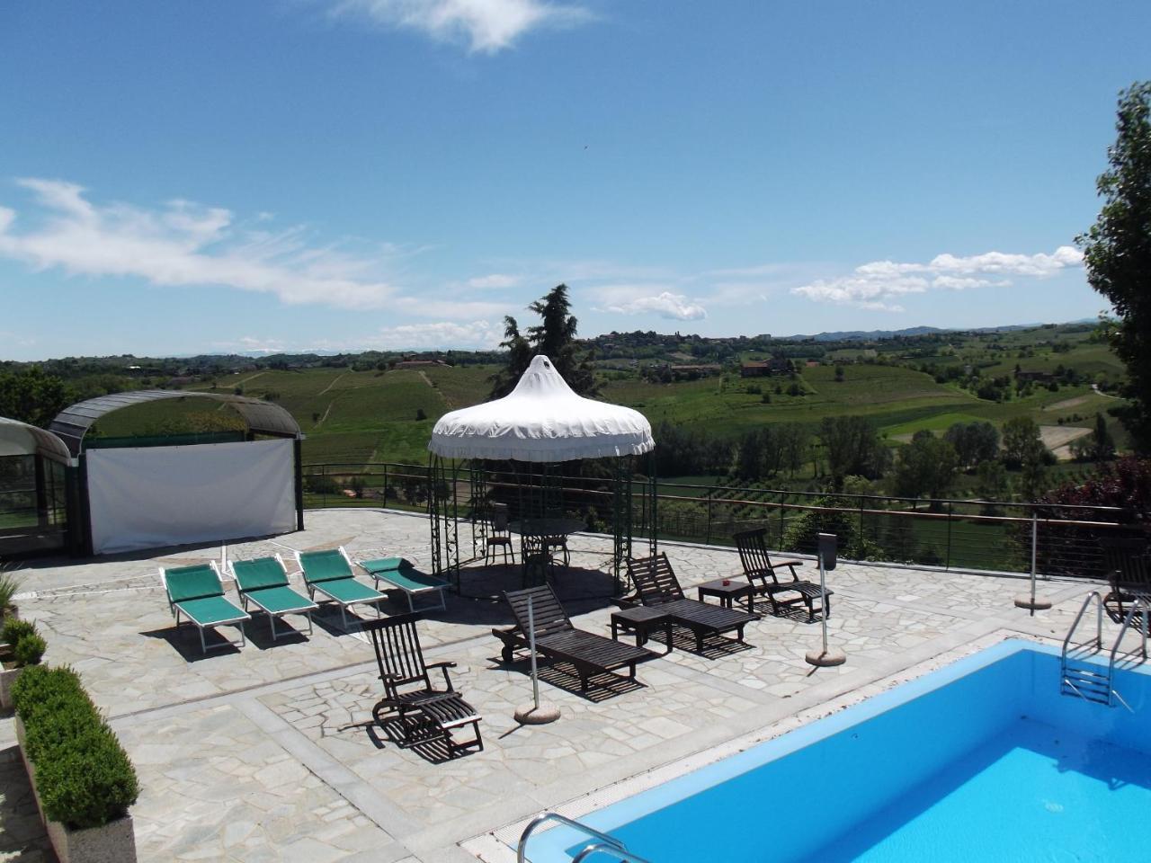 Locanda Del Boscogrande Montegrosso dʼAsti المظهر الخارجي الصورة