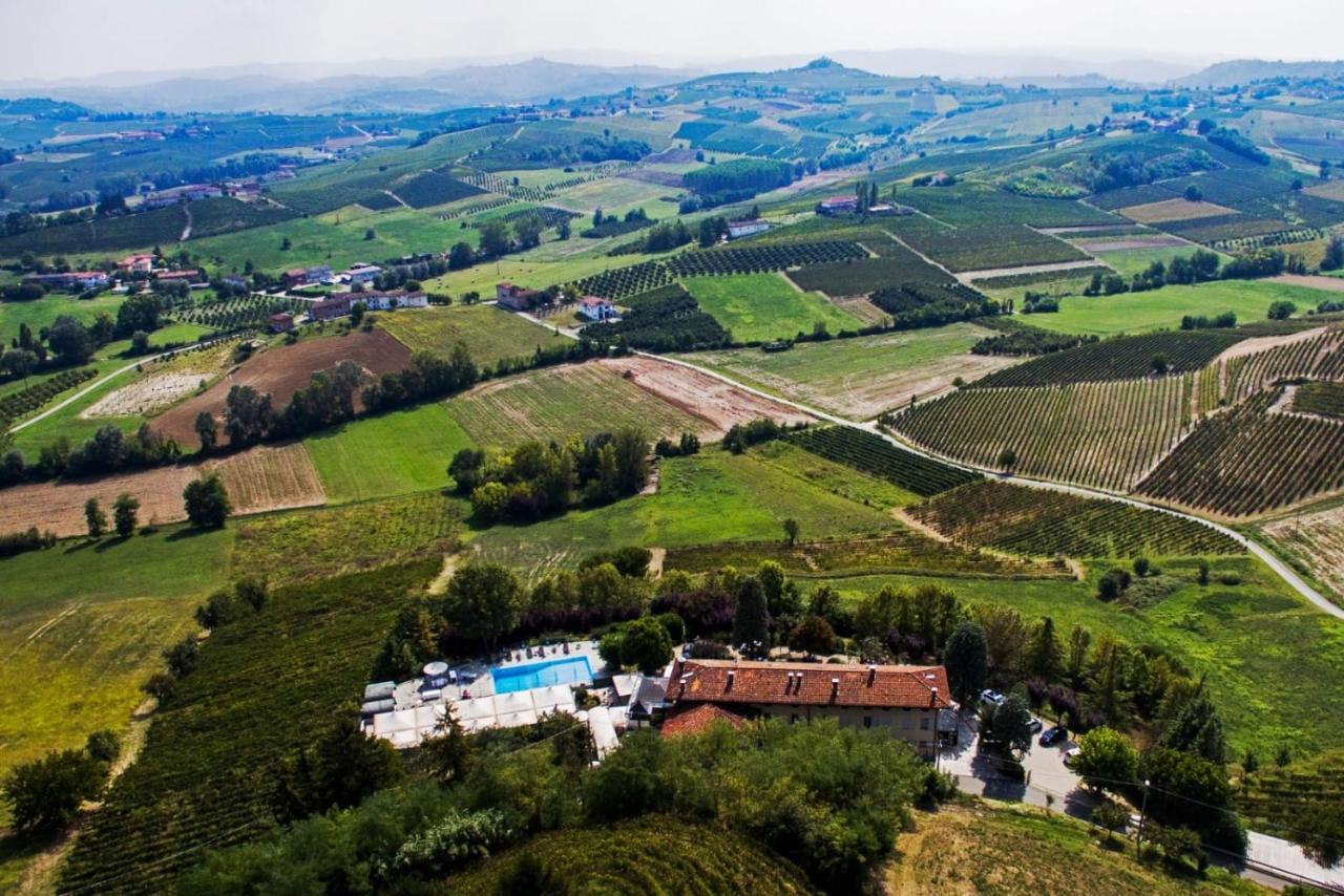 Locanda Del Boscogrande Montegrosso dʼAsti المظهر الخارجي الصورة